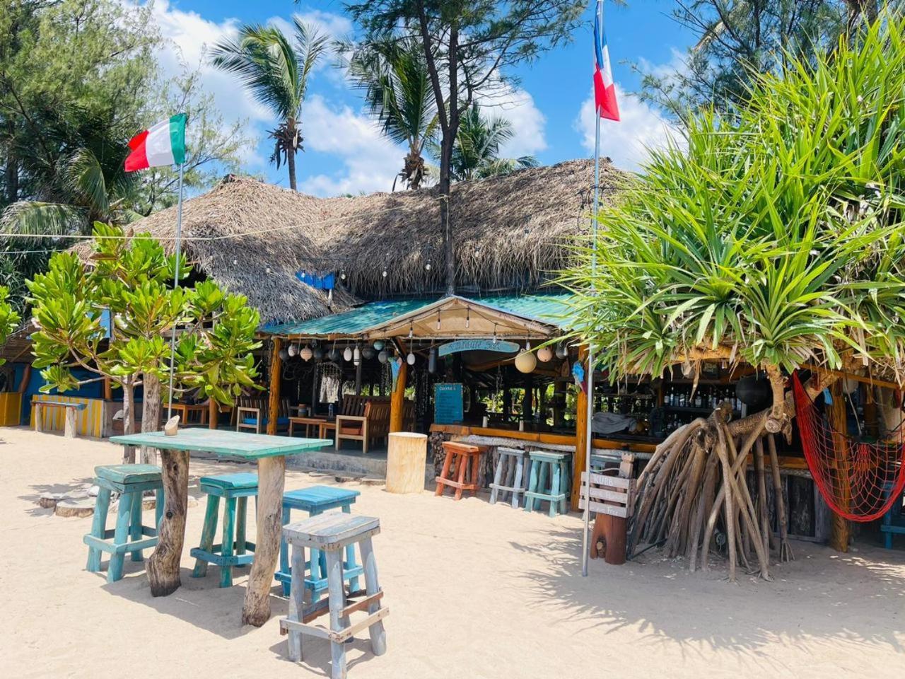 Vitamin Sea Beach Cabana & Hostel Nilaveli Luaran gambar